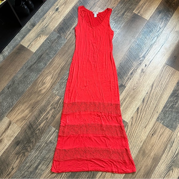 Red Sleeveless Maxi Dress - Picture 1 of 7